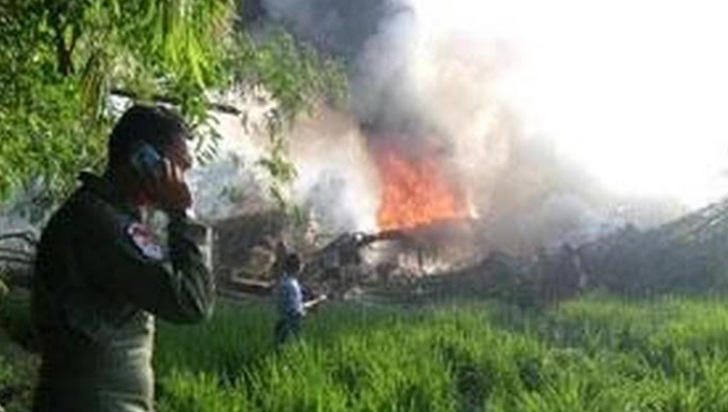 20 Mei 2009: Tragedi pesawat Hercules meledak lalu jatuh di Magetan tewaskan 102 orang 20 Mei 2009: Tragedi pesawat Hercules meledak lalu jatuh di Magetan tewaskan 102 orang