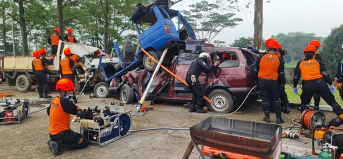 Simulasi BPSDMPP Basarnas, tangani kecelakaan kendaraan