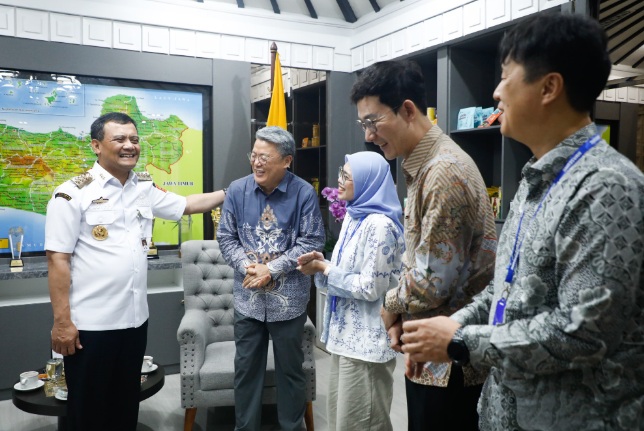 Pabrik di Pati bakal serap 12.000 tenaga kerja pada 2026 Pabrik di Pati bakal serap 12.000 tenaga kerja pada 2026