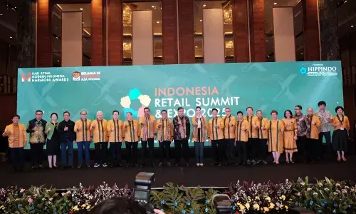 HIPPINDO selenggarakan Indonesia Retail Summit & Expo 2025, kolaborasi dengan Lazada percepat transformasi digital ritel HIPPINDO selenggarakan Indonesia Retail Summit & Expo 2025, kolaborasi dengan Lazada percepat transformasi digital ritel
