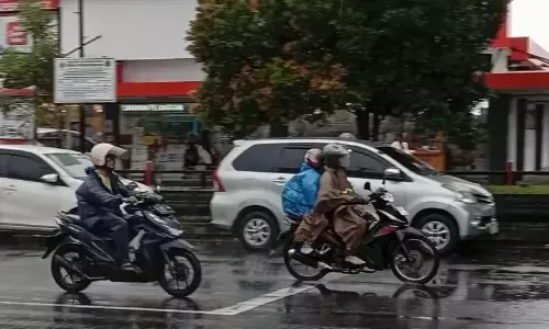 BMKG prakirakan hujan ringan di sejumlah kota pada Kamis BMKG prakirakan hujan ringan di sejumlah kota pada Kamis