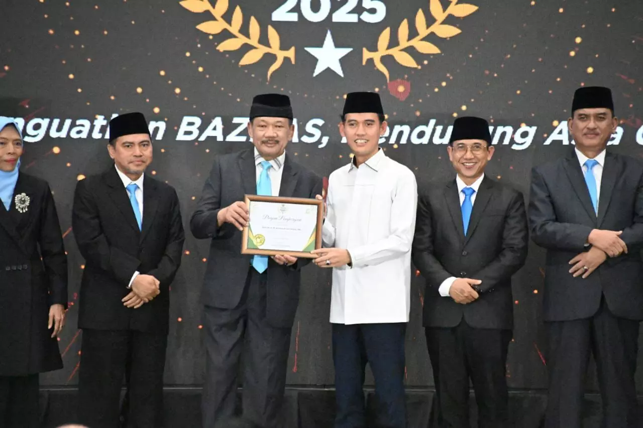 Prof Niam raih BAZNAS Award 2025 sebagai Ulama Pendukung Zakat Sejahterakan Umat Prof Niam raih BAZNAS Award 2025 sebagai Ulama Pendukung Zakat Sejahterakan Umat