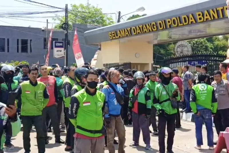Pengemudi ojol Banten tuntut transparansi pengusutan tewasnya Affan