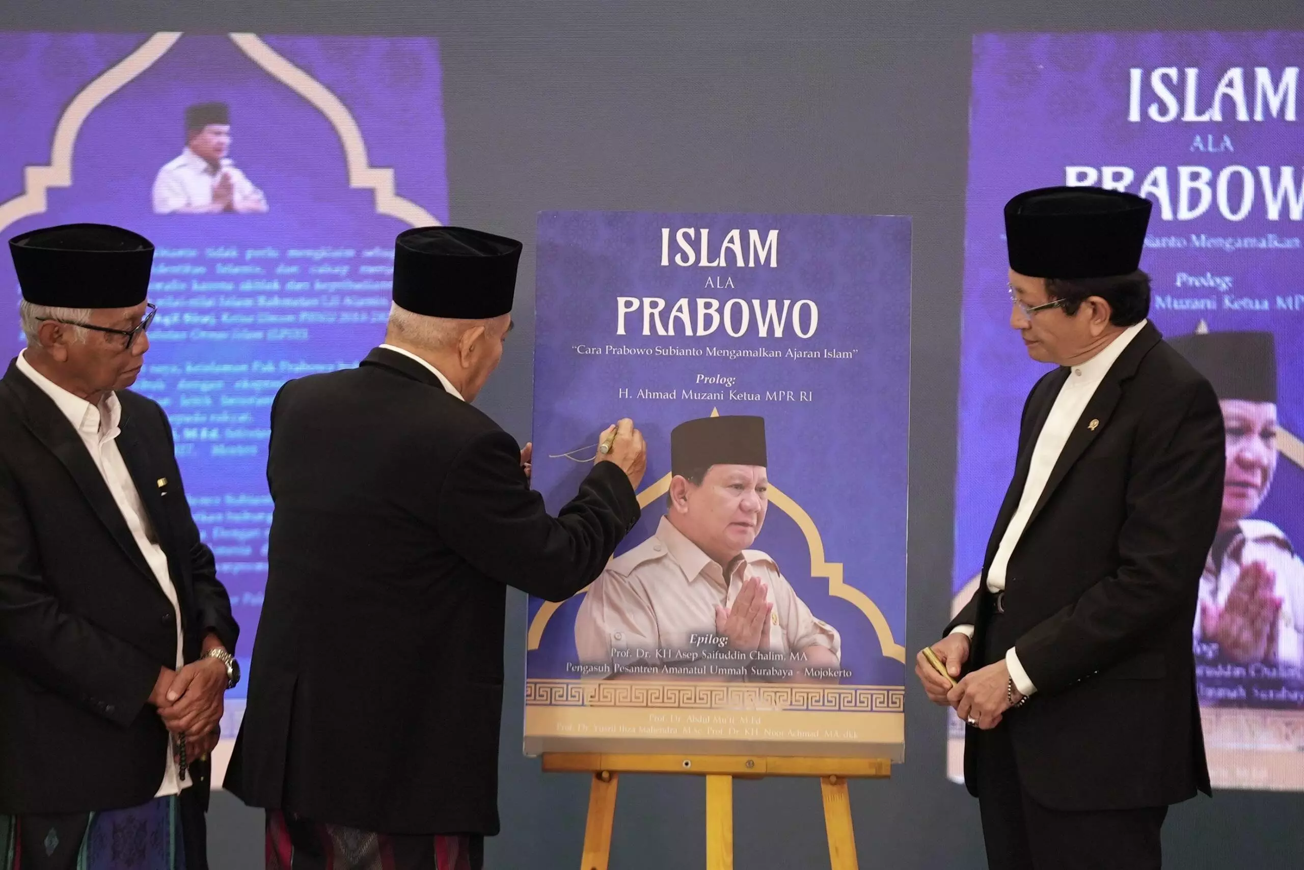 MUI-BAZNAS luncurkan buku `Islam ala Prabowo` MUI-BAZNAS luncurkan buku `Islam ala Prabowo`