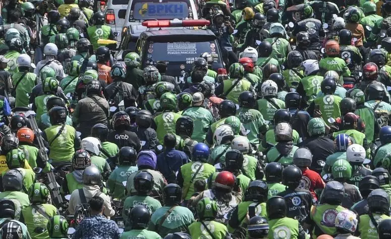Tujuh aparat terlibat insiden rantis masih diperiksa di Propam Polri Tujuh aparat terlibat insiden rantis masih diperiksa di Propam Polri