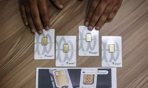 Emas Antam Jumat ini naik lagi, kini naik Rp20.000/gram ‎ Emas Antam Jumat ini naik lagi, kini naik Rp20.000/gram ‎