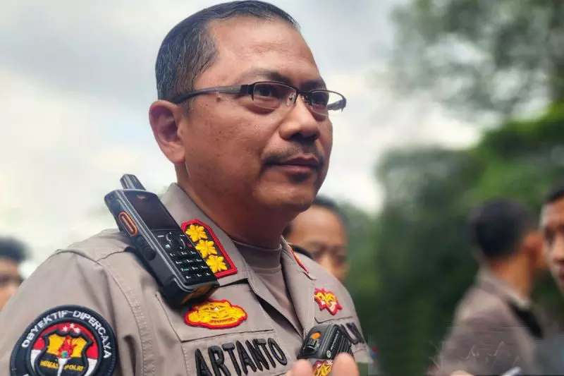 318 orang ditangkap terkait penyerangan Mapolda Jateng 318 orang ditangkap terkait penyerangan Mapolda Jateng