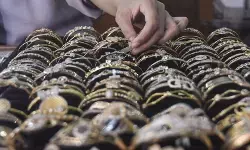 Tiga produk emas Pegadaian hari ini lanjutkan tren lonjakan harga