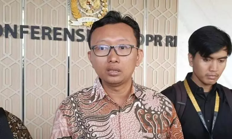 YLBHI minta polisi menahan diri saat hadapi massa unjuk rasa YLBHI minta polisi menahan diri saat hadapi massa unjuk rasa