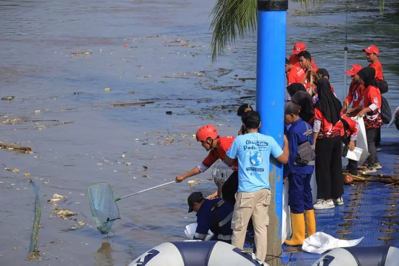 Wali Kota: Tangerang Eco Movement wujud aksi nyata jaga bumi bersih Wali Kota: Tangerang Eco Movement wujud aksi nyata jaga bumi bersih