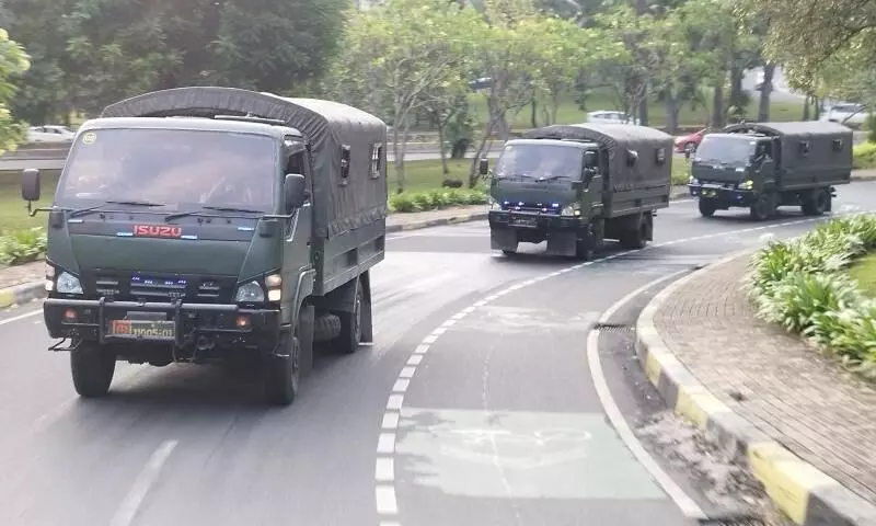 TNI AD kerahkan 1 kompi patroli keliling Jakarta cegah aksi anarkis TNI AD kerahkan 1 kompi patroli keliling Jakarta cegah aksi anarkis