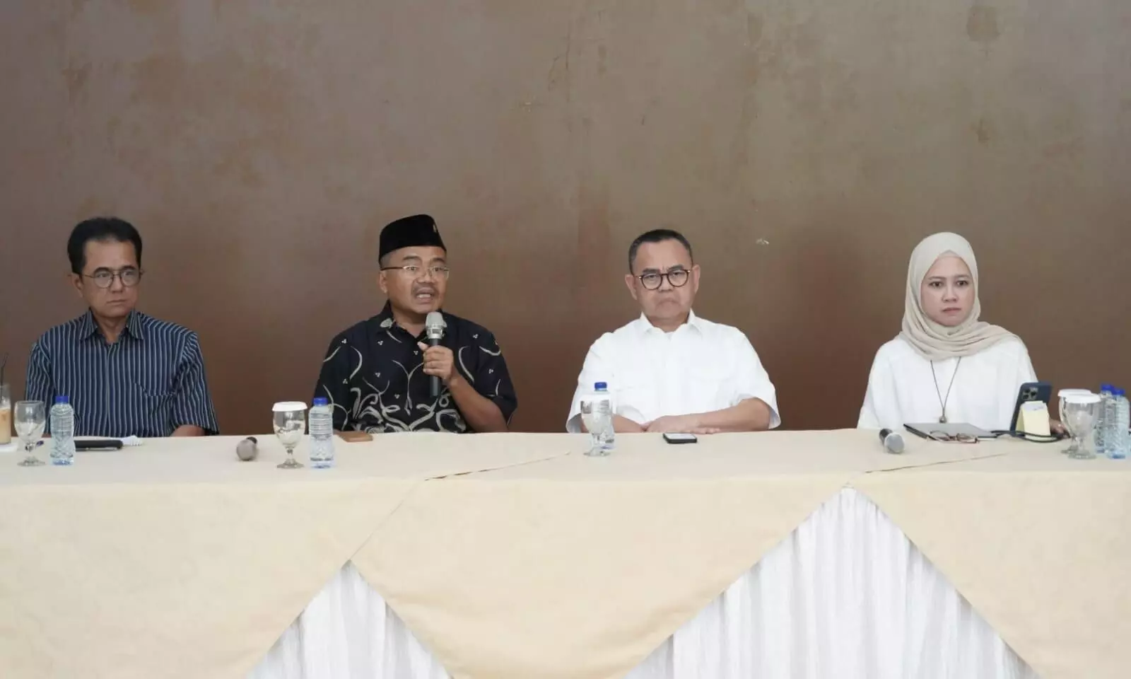 Wake-Up Call dari forum warga negara: Saatnya pemimpin dengarkan suara rakyat Wake-Up Call dari forum warga negara: Saatnya pemimpin dengarkan suara rakyat