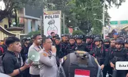 Mako Polrestro Jakarta Utara kondusif usai diserang Minggu dini hari Mako Polrestro Jakarta Utara kondusif usai diserang Minggu dini hari