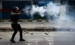 Pakar ingatkan dampak akut dan kronik dari gas air mata