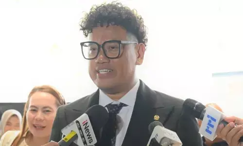 Polisi tangkap sembilan penjarah rumah Uya Kuya Polisi tangkap sembilan penjarah rumah Uya Kuya