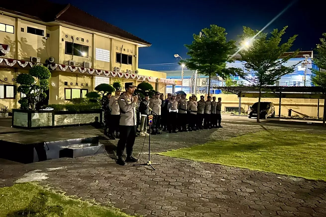 Antisipasi gangguan lanjutan, Polres Tegal Kota, TNI dan Pemkot gelar patroli terpadu Antisipasi gangguan lanjutan, Polres Tegal Kota, TNI dan Pemkot gelar patroli terpadu