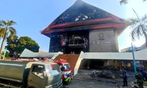 Aktivitas belajar dan kuliah di Sulsel digelar daring selama 4 hari Aktivitas belajar dan kuliah di Sulsel digelar daring selama 4 hari