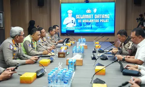 Kakorlantas dan Dirjen Hubdat bahas lalu lintas hingga Safety Week