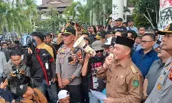 Gubernur Kalbar terima langsung aspirasi demo mahasiswa
