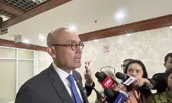 Wamenlu: Presiden Peru janji tuntaskan kasus penembakan staf KBRI Wamenlu: Presiden Peru janji tuntaskan kasus penembakan staf KBRI