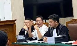 Zulkarnaen Apriliantony divonis tujuh tahun pada kasus judol Komdigi Zulkarnaen Apriliantony divonis tujuh tahun pada kasus judol Komdigi