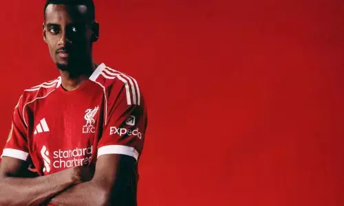 Liverpool resmi umumkan kedatangan Alexander Isak Liverpool resmi umumkan kedatangan Alexander Isak