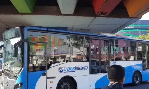 4.907 bus Transjakarta hingga Transjabodetabek beroperasi normal 4.907 bus Transjakarta hingga Transjabodetabek beroperasi normal