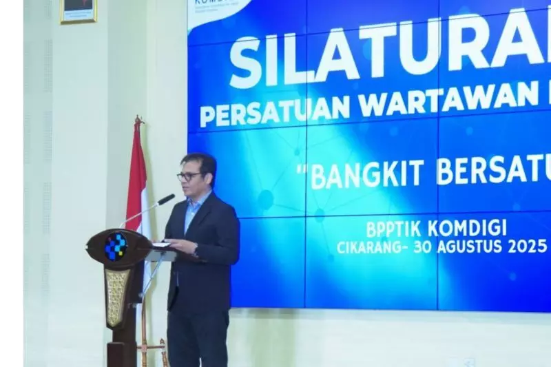 Wamenkomdigi sebut urgensi jurnalisme di tengah kekacauan info digital Wamenkomdigi sebut urgensi jurnalisme di tengah kekacauan info digital
