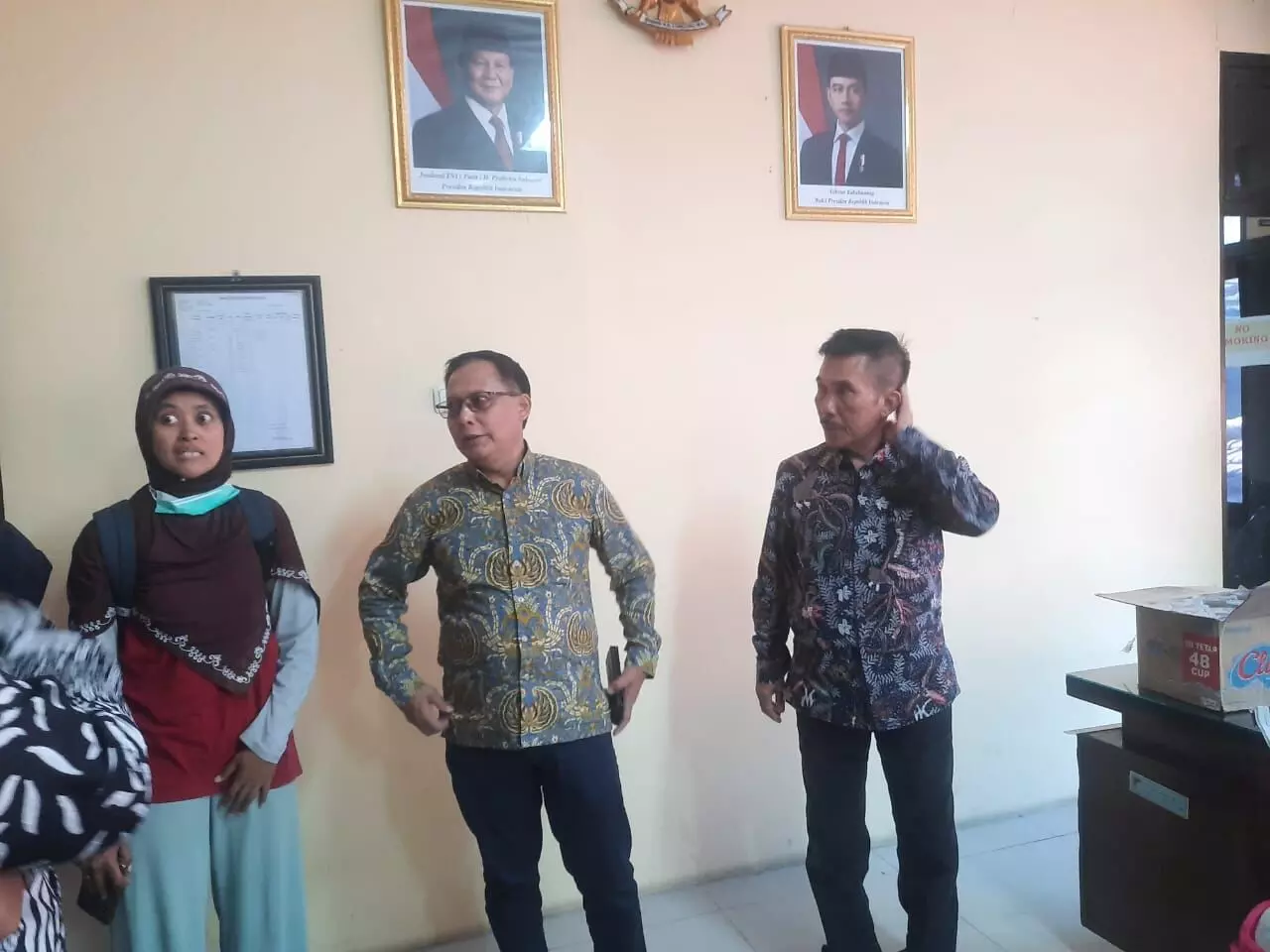 Gedung DPRD Kabupaten Kediri terbakar, ketua dewan beri motivasi anggota Gedung DPRD Kabupaten Kediri terbakar, ketua dewan beri motivasi anggota