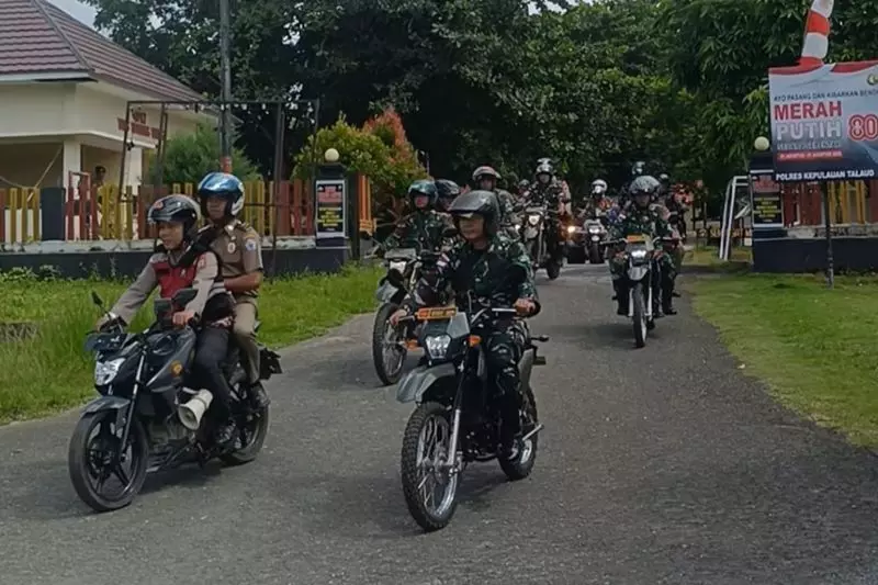 TNI: Pam Swakarsa saat ini tidak bersifat politis seperti masa lalu TNI: Pam Swakarsa saat ini tidak bersifat politis seperti masa lalu