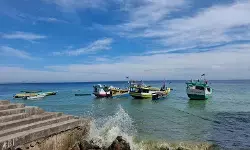 BMKG: Waspada gelombang 2,5 meter di perairan NTT hingga 6 September BMKG: Waspada gelombang 2,5 meter di perairan NTT hingga 6 September