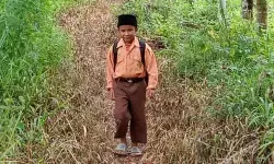 Potret semangat siswa di pelosok Humbahas, mengejar pendidikan dalam keterbatasan Potret semangat siswa di pelosok Humbahas, mengejar pendidikan dalam keterbatasan