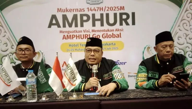 KPK usut biaya peroleh kuota tambahan haji saat periksa Ketum Amphuri KPK usut biaya peroleh kuota tambahan haji saat periksa Ketum Amphuri