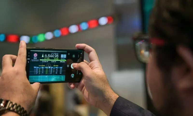 IHSG ditutup melemah seiring “profit taking” jelang libur panjang IHSG ditutup melemah seiring “profit taking” jelang libur panjang