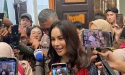 PN Jaksel gelar sidang Nikita Mirzani secara daring imbas aksi demo PN Jaksel gelar sidang Nikita Mirzani secara daring imbas aksi demo