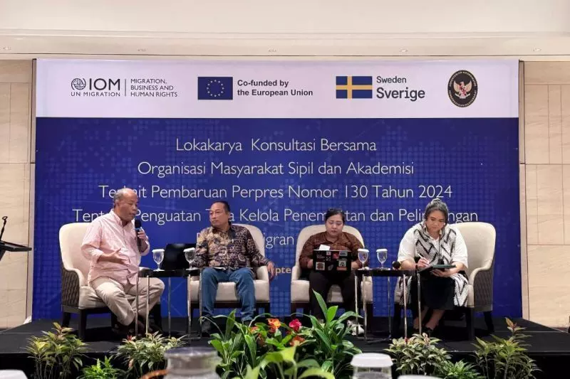 Kemenko PM gandeng OMS rancang aturan baru pelindungan pekerja migran Kemenko PM gandeng OMS rancang aturan baru pelindungan pekerja migran