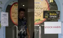 Harga emas Antam turun tipis jadi Rp2,042 juta per gram