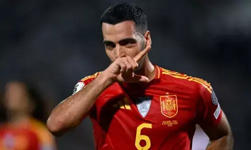 Spanyol menang 3-0 ketika bertandang ke markas Bulgaria Spanyol menang 3-0 ketika bertandang ke markas Bulgaria