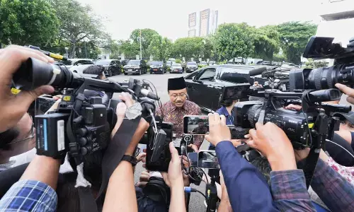 Rapat di Istana, Gus Ipul lapor ke Presiden penanganan korban unjuk rasa Rapat di Istana, Gus Ipul lapor ke Presiden penanganan korban unjuk rasa