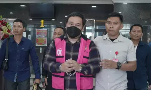 Tersangka korupsi Rp2,25 miliiar Bank pemerintah di Sulsel ditahan Tersangka korupsi Rp2,25 miliiar Bank pemerintah di Sulsel ditahan