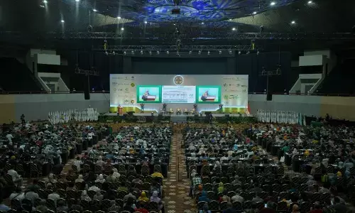 Perhimpunan Rumah Sakit Seluruh Indonesia gelar seminar mengenai tantangan dan keselamatan pasien Perhimpunan Rumah Sakit Seluruh Indonesia gelar seminar mengenai tantangan dan keselamatan pasien