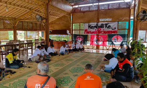 Forum Ojol Yogyakarta serukan jangan terprovokasi Forum Ojol Yogyakarta serukan jangan terprovokasi