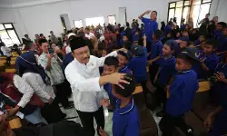 Gus Ipul sebut Sekolah Rakyat di Makassar tunjukkan kemajuan, bangga dengan adaptasi siswa