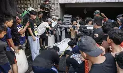 Warga kembalikan 32 barang milik Ahmad Sahroni yang dijarah