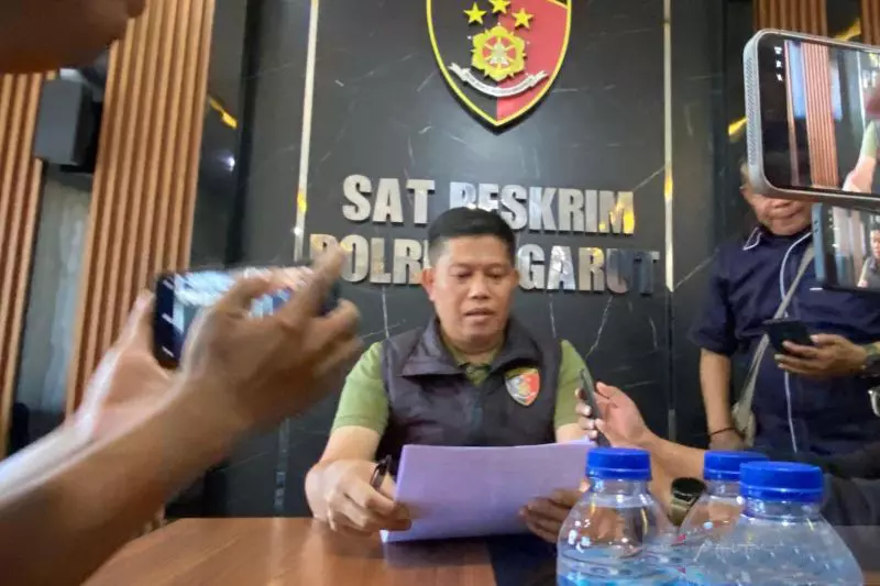 Polres selidiki kematian aktor Preman Pensiun di Garut Polres selidiki kematian aktor Preman Pensiun di Garut