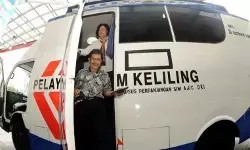 Hari ini SIM Keliling hanya melayani lokasi di Jaktim dan Jakbar Hari ini SIM Keliling hanya melayani lokasi di Jaktim dan Jakbar