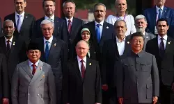 Membangun ekuilibrium poros kekuatan global