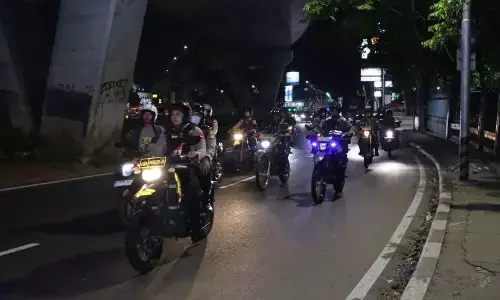 176 personel gabungan patroli di wilayah Jakbar 176 personel gabungan patroli di wilayah Jakbar