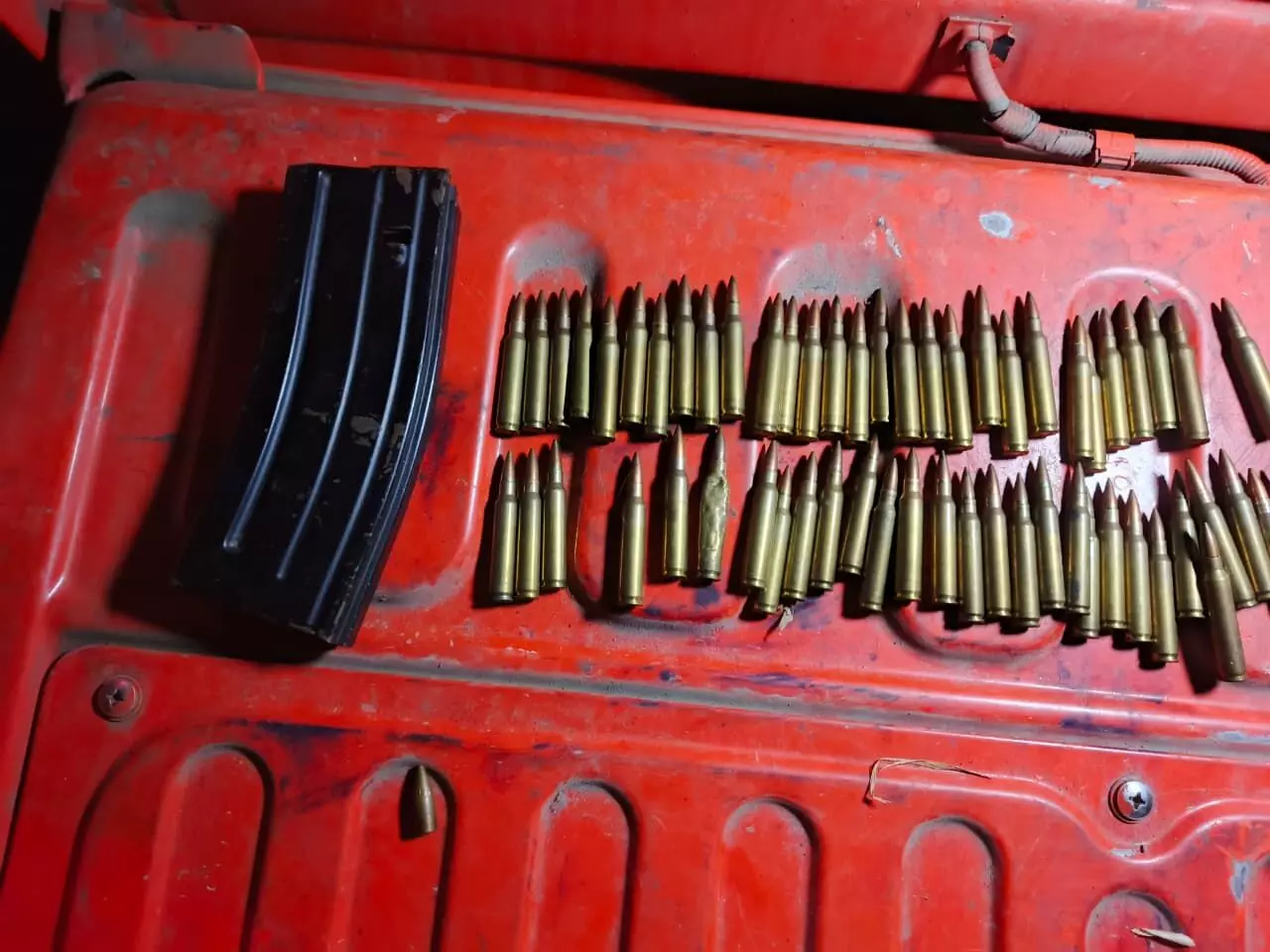 Warga di Papua temukan ratusan amunisi dan perlengkapan air softgun Warga di Papua temukan ratusan amunisi dan perlengkapan air softgun