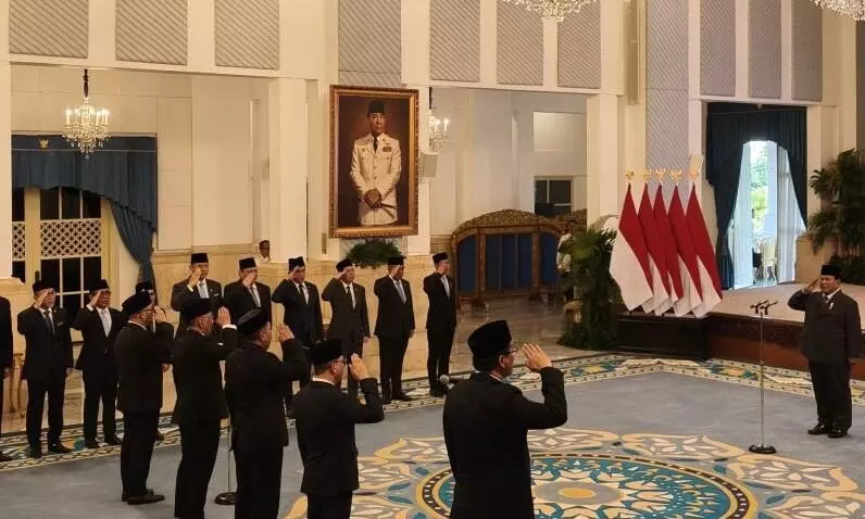 Prabowo lantik lima menteri baru, Purbaya gantikan Sri Mulyani Prabowo lantik lima menteri baru, Purbaya gantikan Sri Mulyani